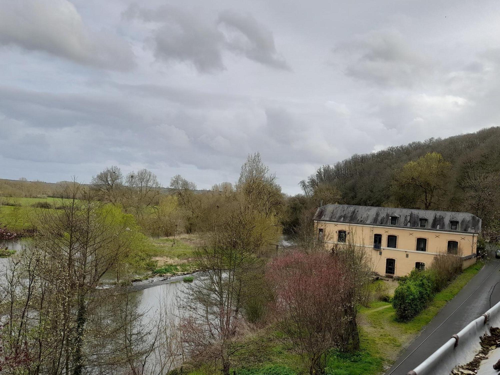 Gîte Aubigné-Racan, 5 pièces, 7 personnes - FR-1-410-156 Exterior foto
